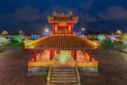 Tour Huế Về Đêm Nghe Ca Huế Trên Sông Hương