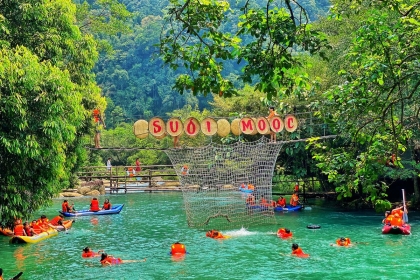 TOUR ĐỘNG PHONG NHA – SUỐI NƯỚC MỌOC 1 NGÀY
